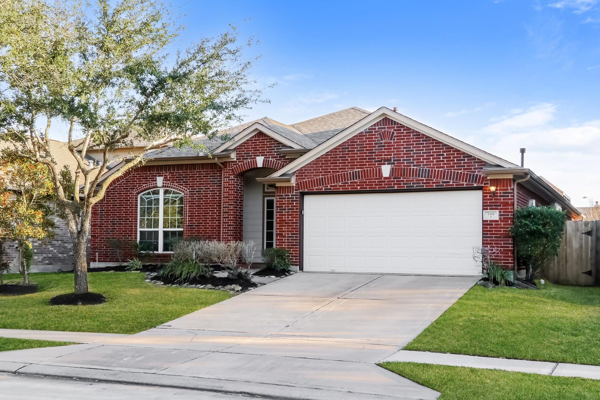 7310 Enchanted Rock Lane