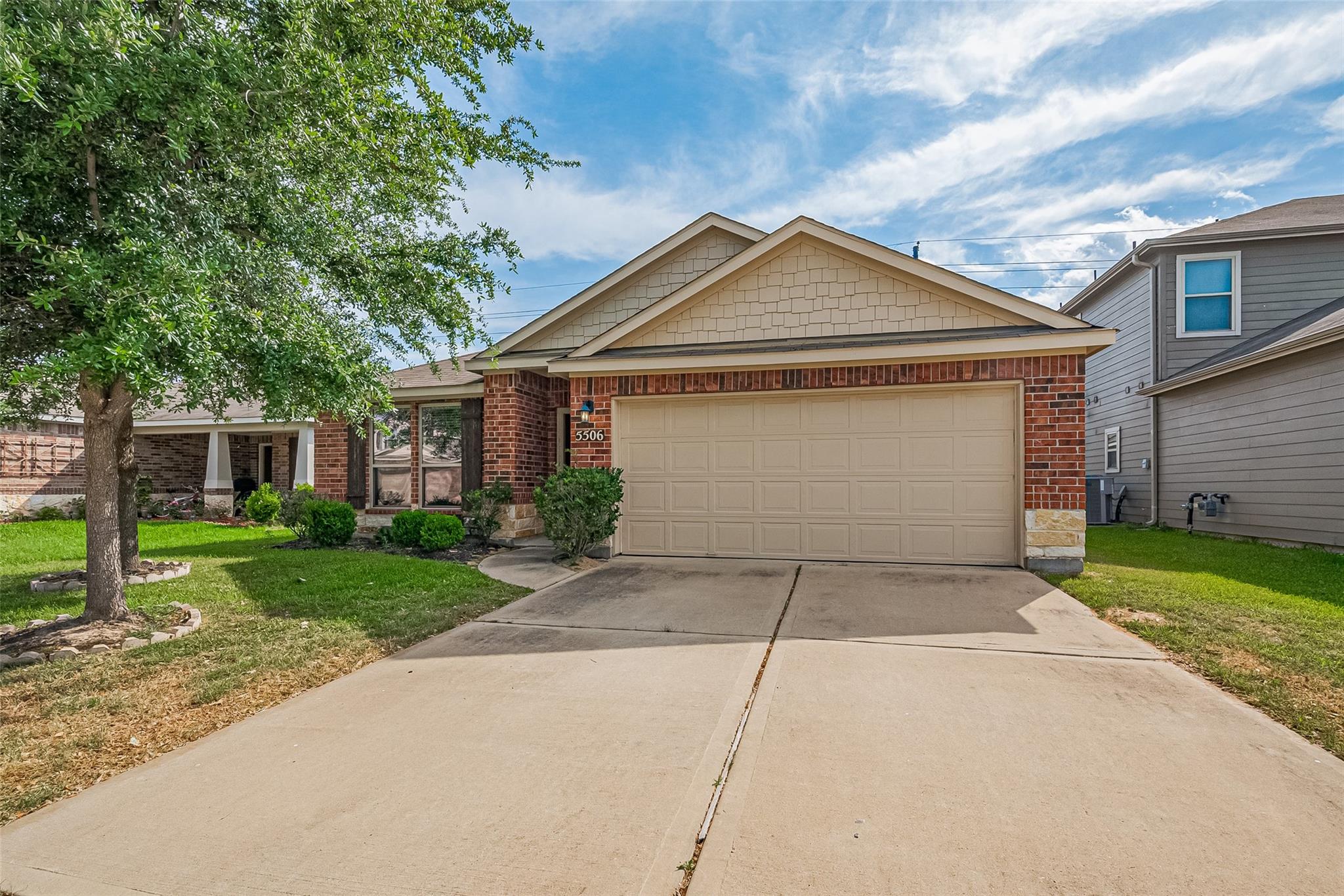 5506 Casa Martin Drive