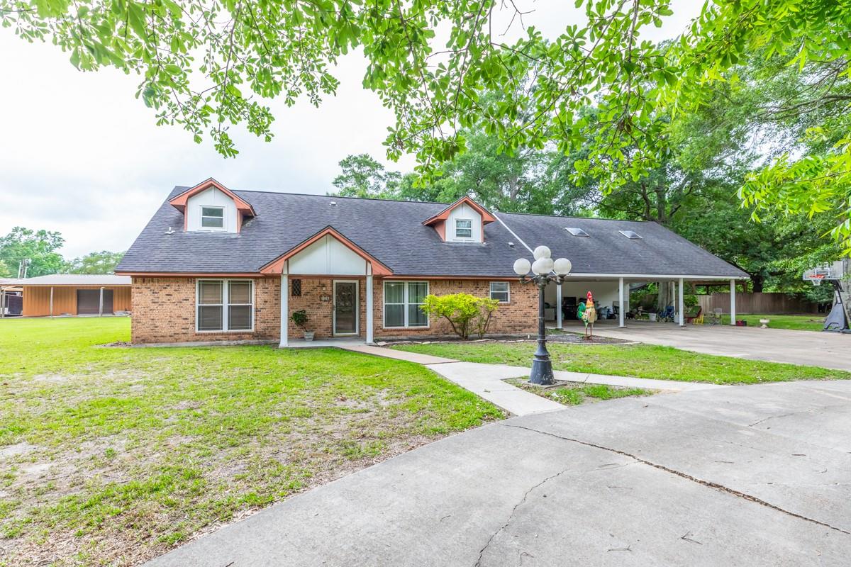 156 County Road 818