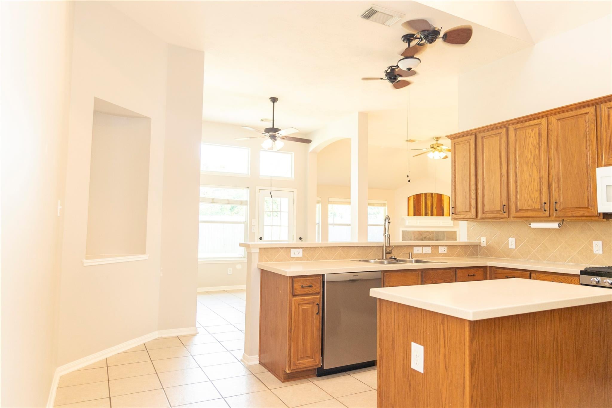 1407 Brady Creek Lane