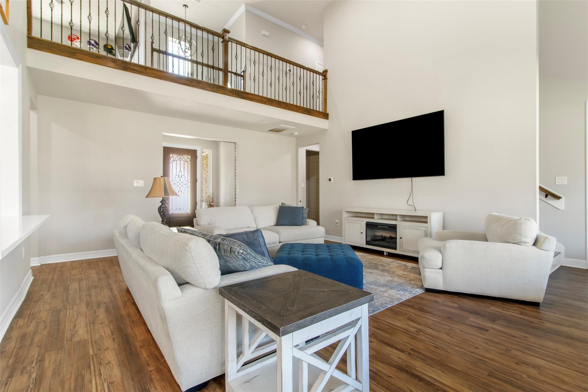 13510 Fallbrook Circle