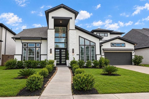 Homes For Rent - 10014 Oakwood Trail<br/> Missouri City, TX 77459