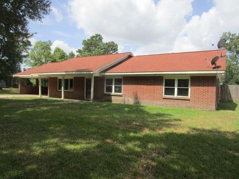 Photo of 424 County Road 140, Liberty, TX 77575 (MLS # 4012330)