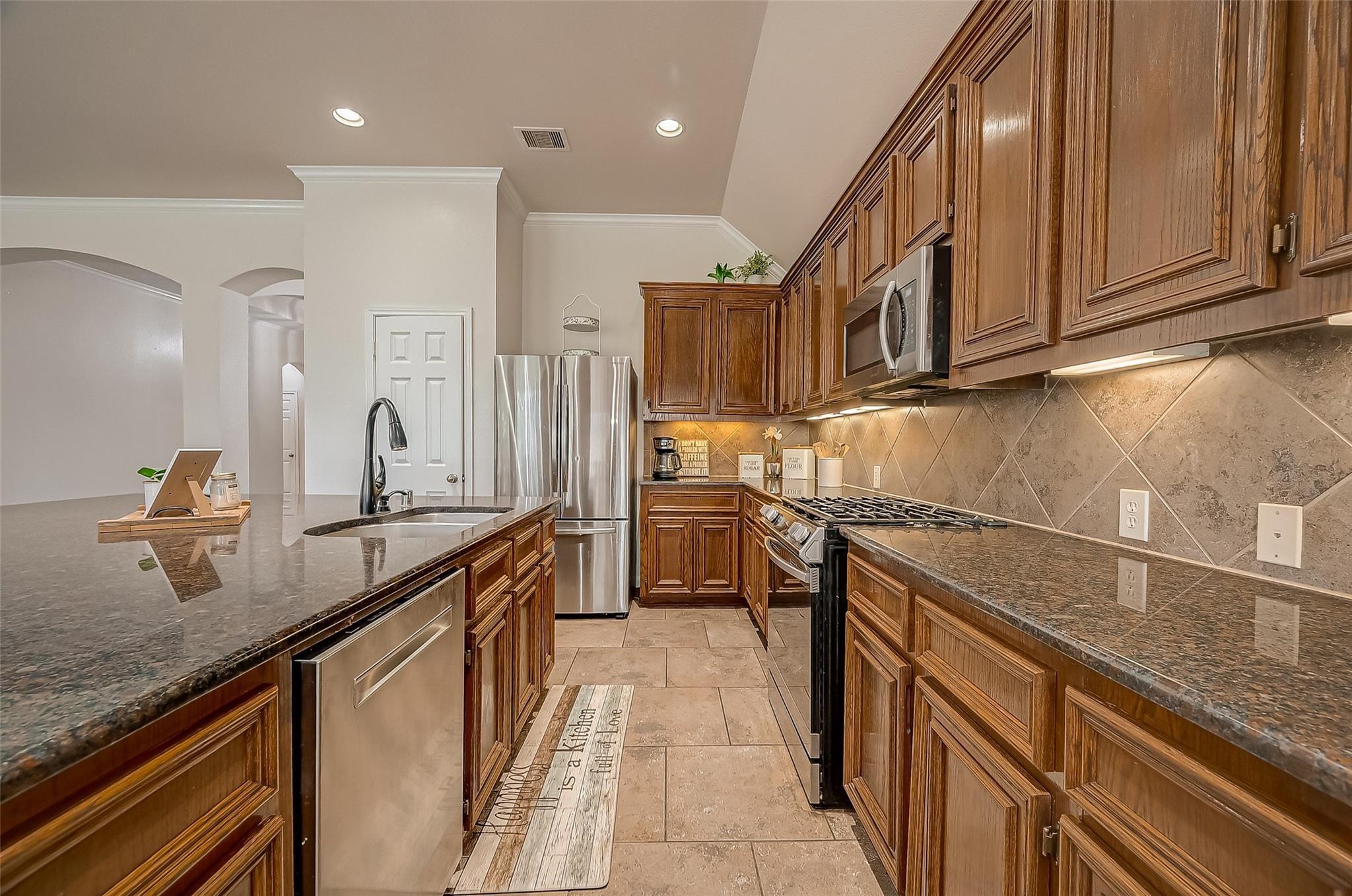 2802 Stock Creek Lane