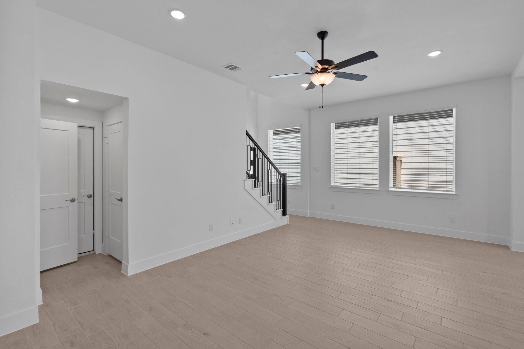 12719 Grayson County Drive