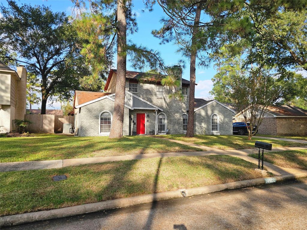 Photo of 14822 Cedar Point Drive, Houston, TX 77070 (MLS # 80704719)