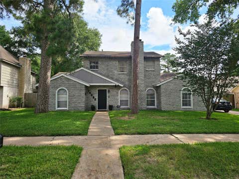 Homes For Sale - 14822 Cedar Point Drive<br/> Houston, TX 77070