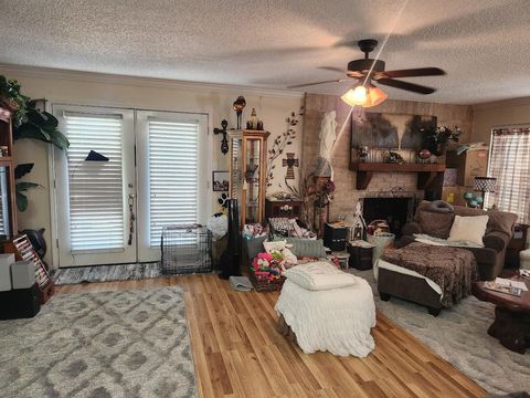 Tiny photo for 14907 Aspen Hills Drive, Houston, TX 77062 (MLS # 34116117)