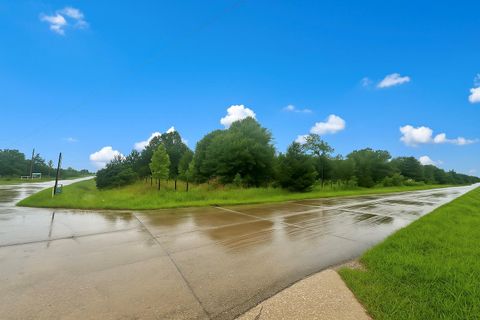 523 Country Rd 3406 Cleveland TX 77327