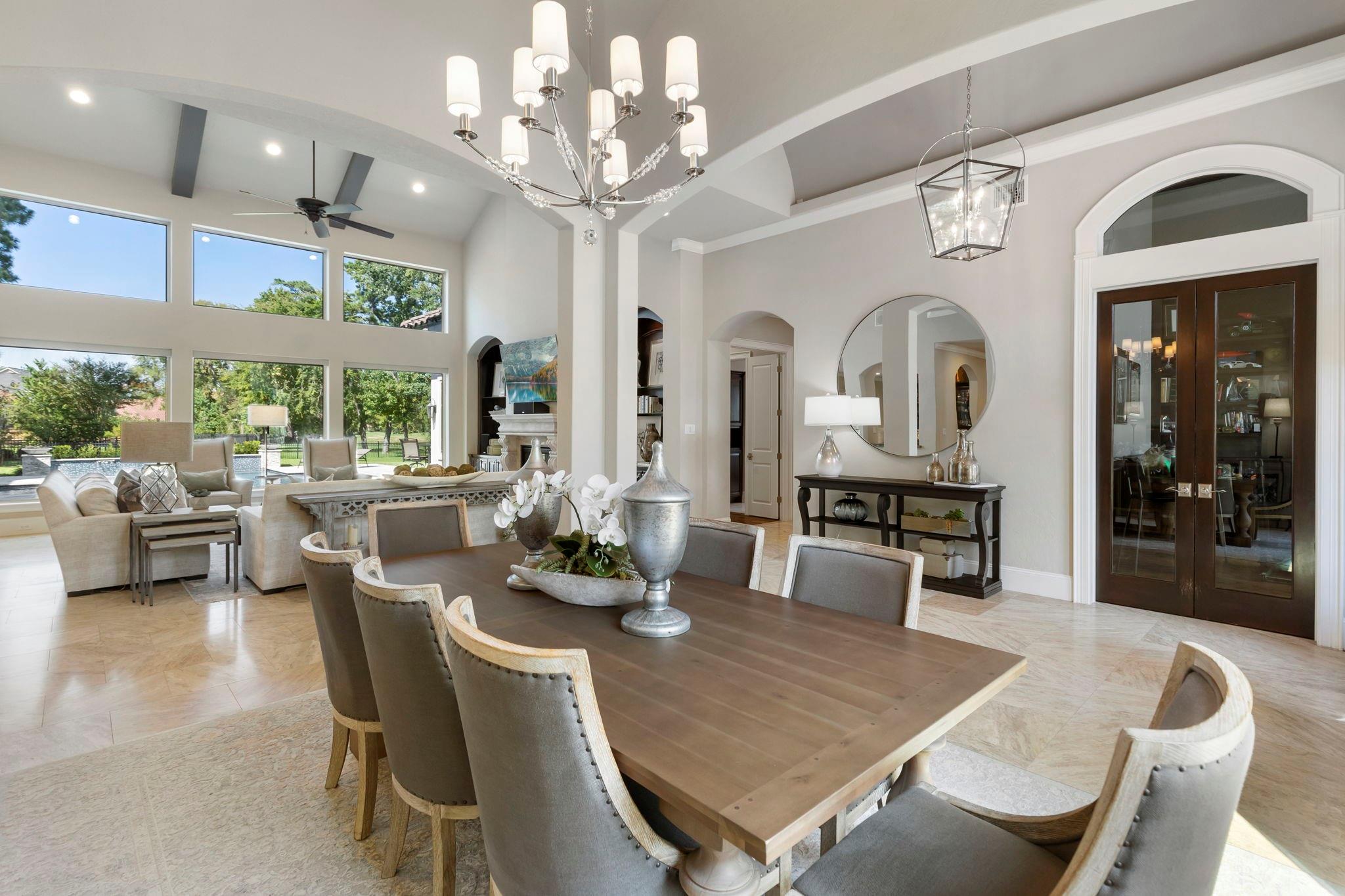 7622 Raes Creek Drive