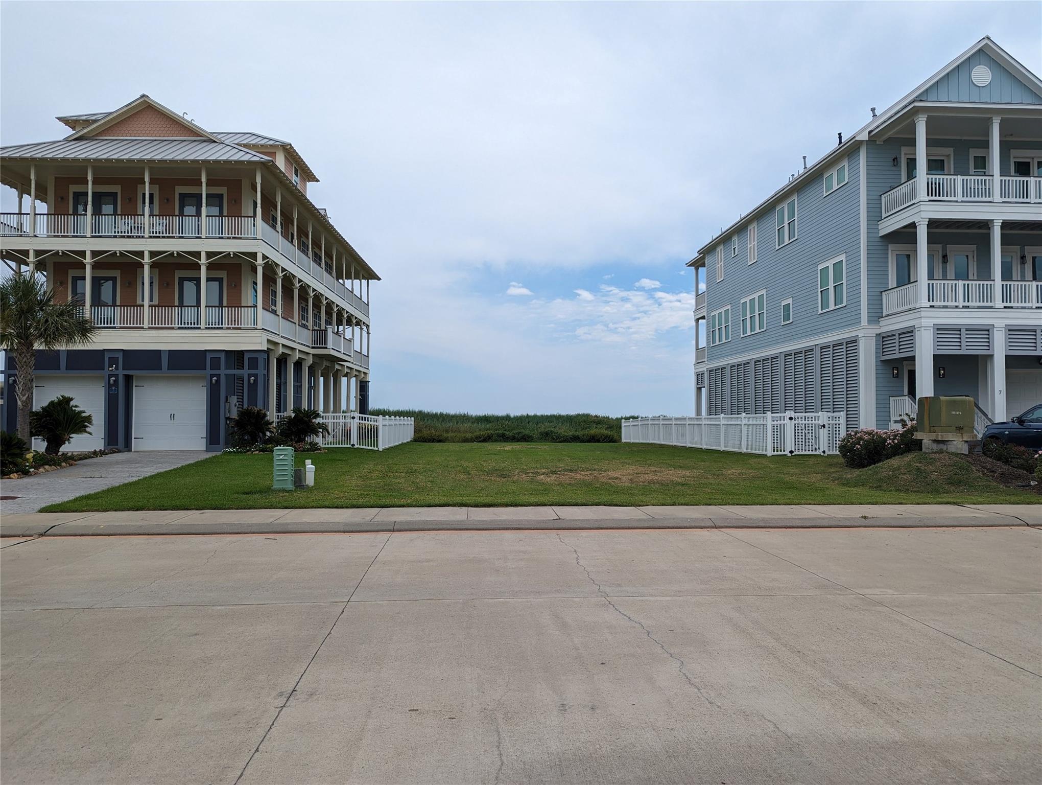 5 Grand Beach Boulevard