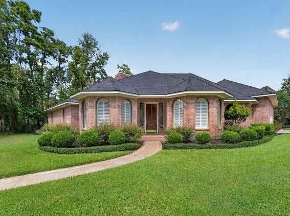 24602 W Kingscrest Circle