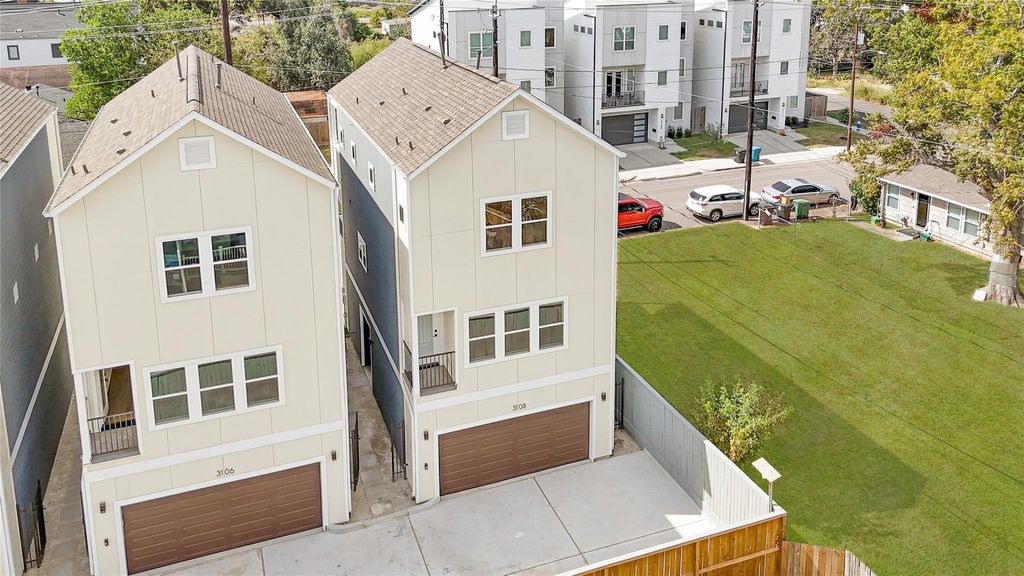 Photo of 3808 Yale Street, Houston, TX 77018 (MLS # 98377401)