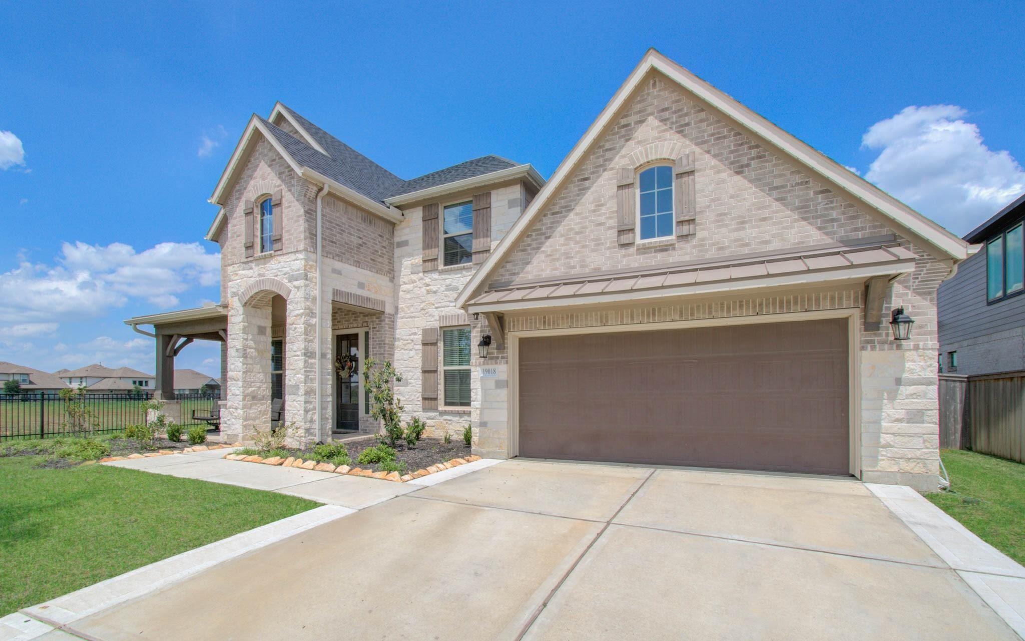 19018 Valentine Padlock Circle