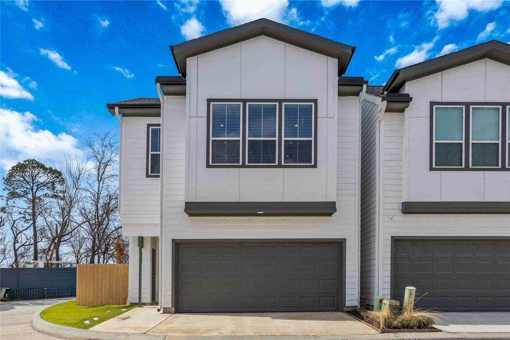 Photo of 9803 Fulton Park Lane, Houston, TX 77076 (MLS # 48715007)