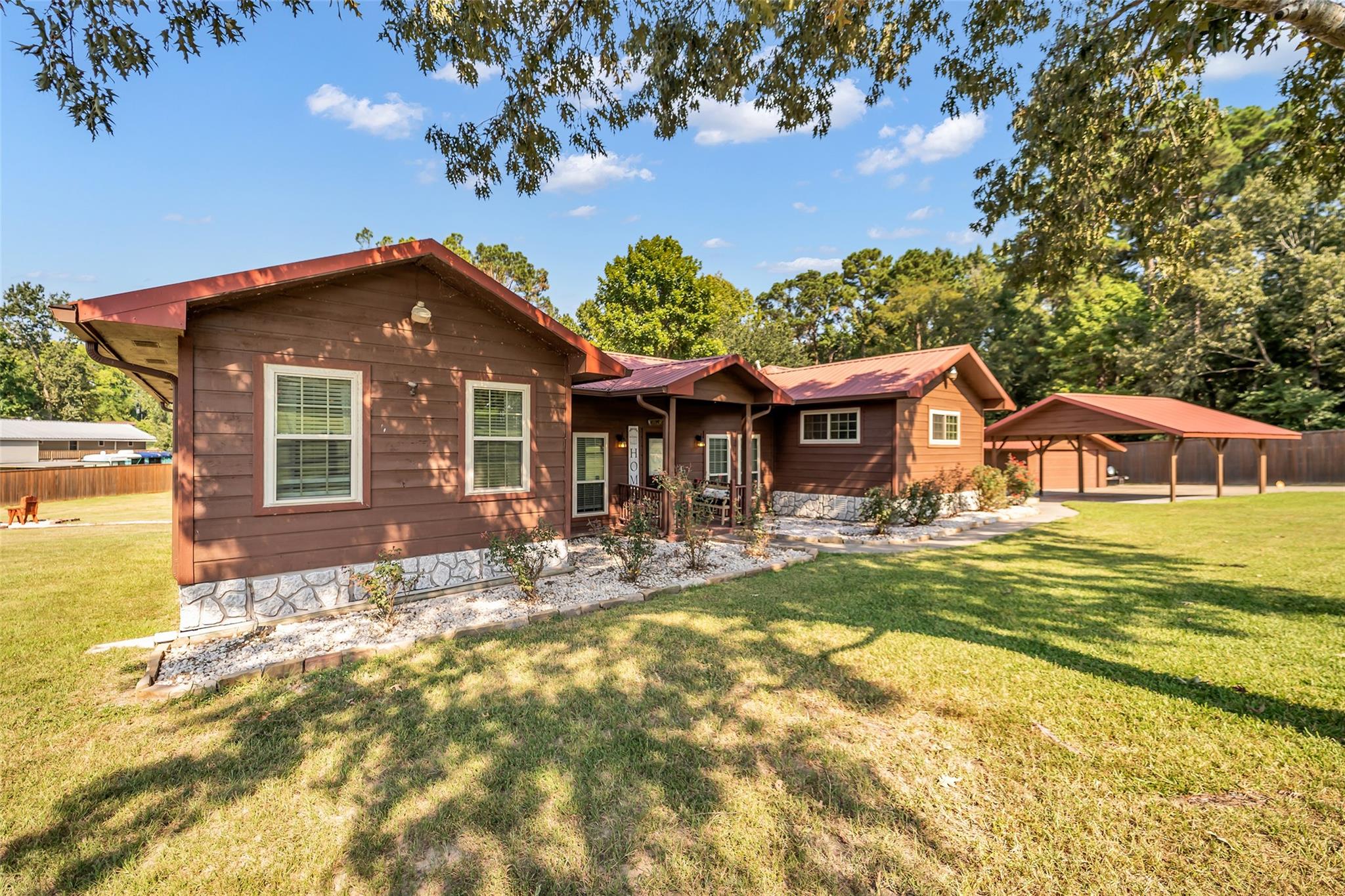 285 Sandy Shores