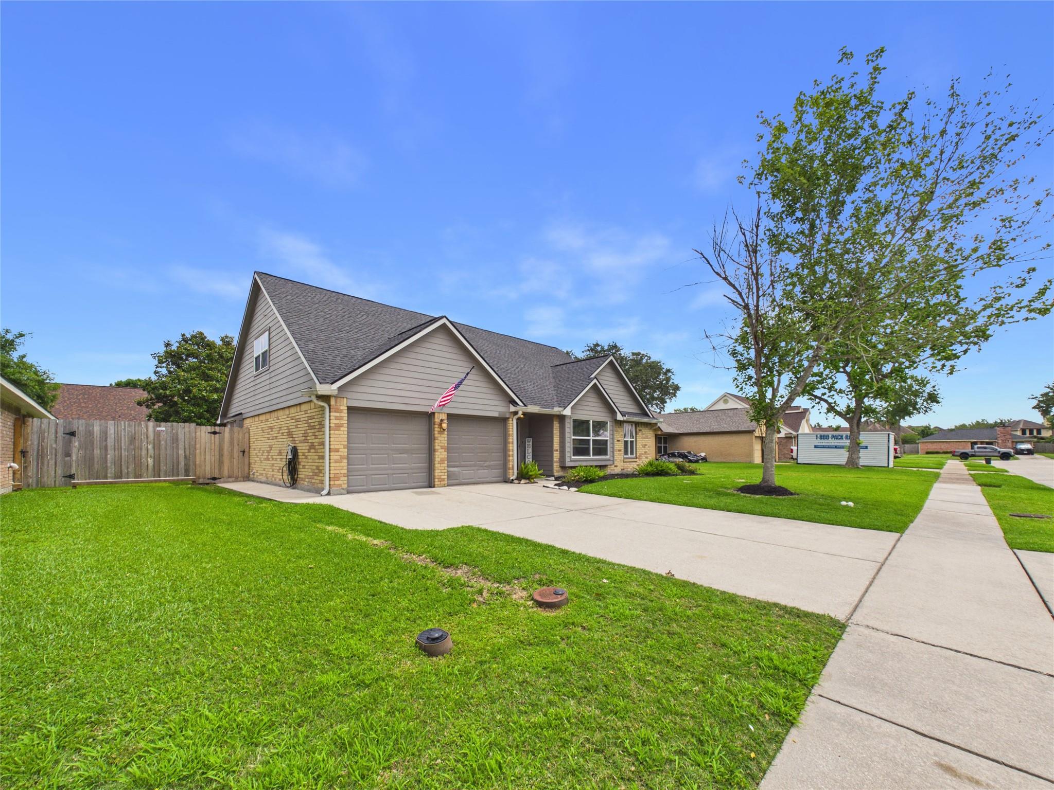 416 Meadowpoint Drive