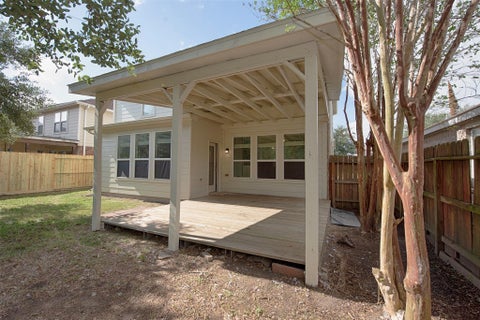 Tiny photo for 106 Easton Glen Lane, Dickinson, TX 77539 (MLS # 12692179)