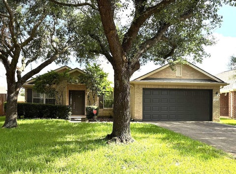 Photo of 21530 Pointed Oak Lane, Katy, TX 77450 (MLS # 86652586)