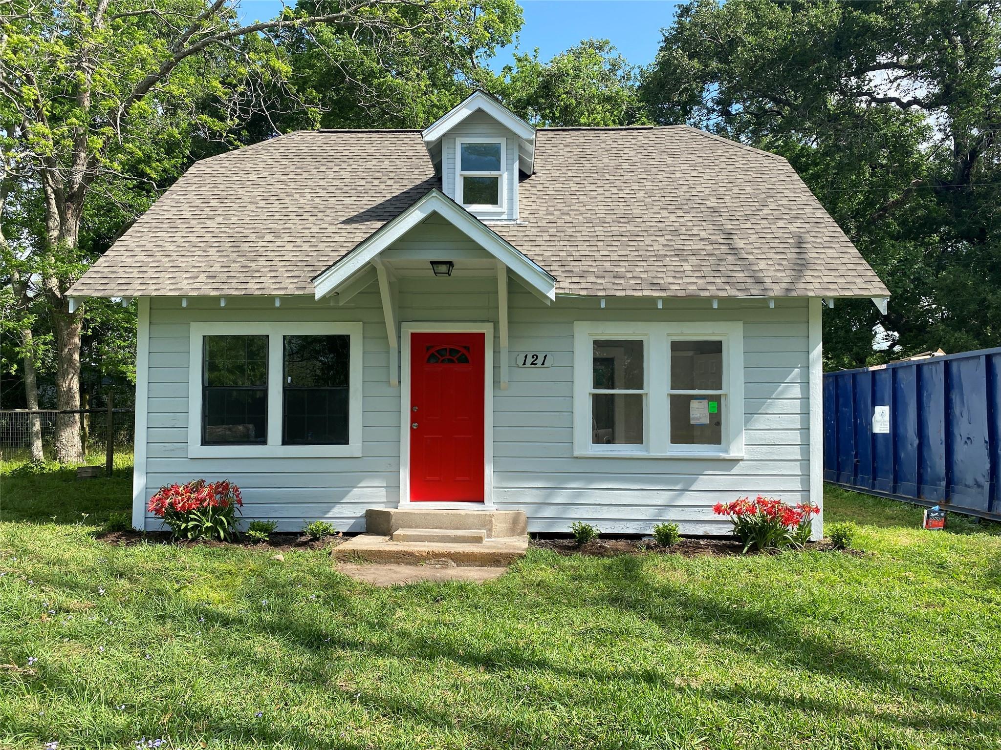 121 Parker Lane