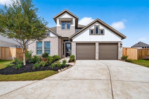 Photo of 411 Sunlit Valley Cir, Richmond, TX 77406 (MLS # 71697113)