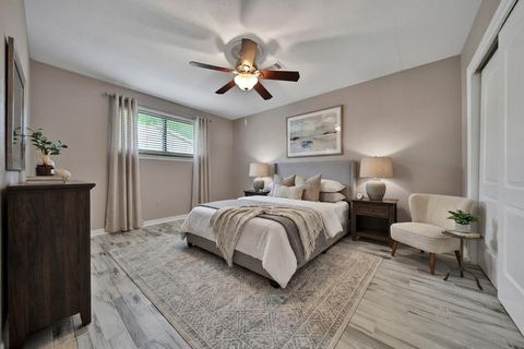 Tiny photo for 2006 Mermaid Lane, Houston, TX 77062 (MLS # 89865833)