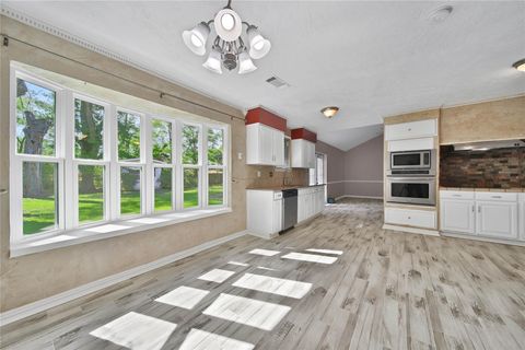 Tiny photo for 2006 Mermaid Lane, Houston, TX 77062 (MLS # 89865833)