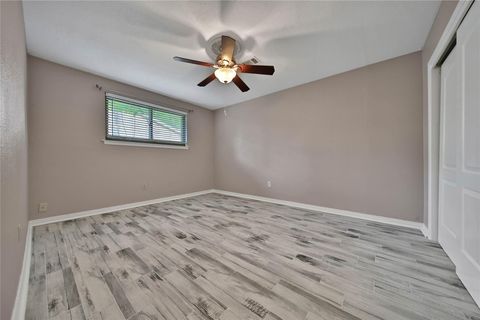 Tiny photo for 2006 Mermaid Lane, Houston, TX 77062 (MLS # 89865833)