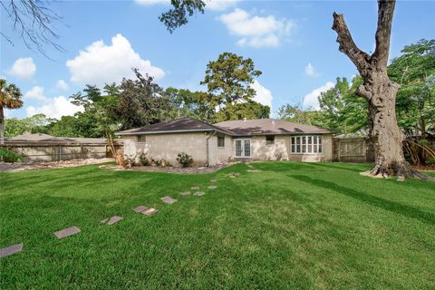 Tiny photo for 2006 Mermaid Lane, Houston, TX 77062 (MLS # 89865833)