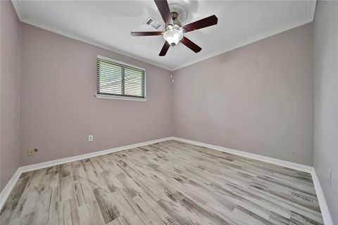 Tiny photo for 2006 Mermaid Lane, Houston, TX 77062 (MLS # 89865833)