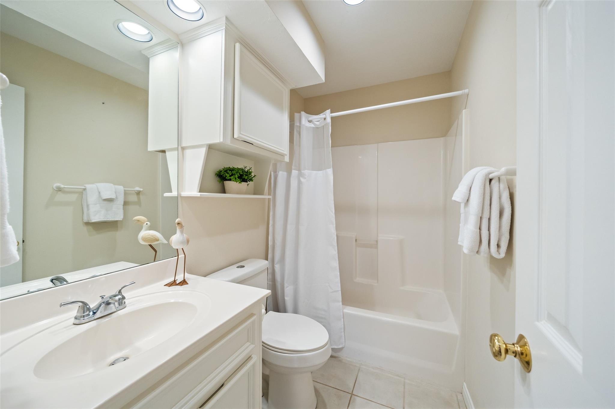 5109 Pleasure Lake Drive