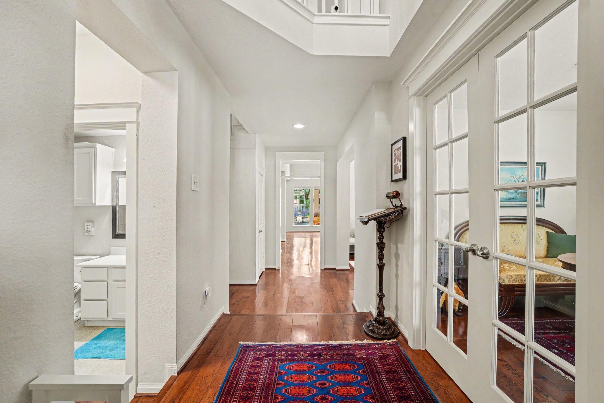 62 W Tapestry Park Circle