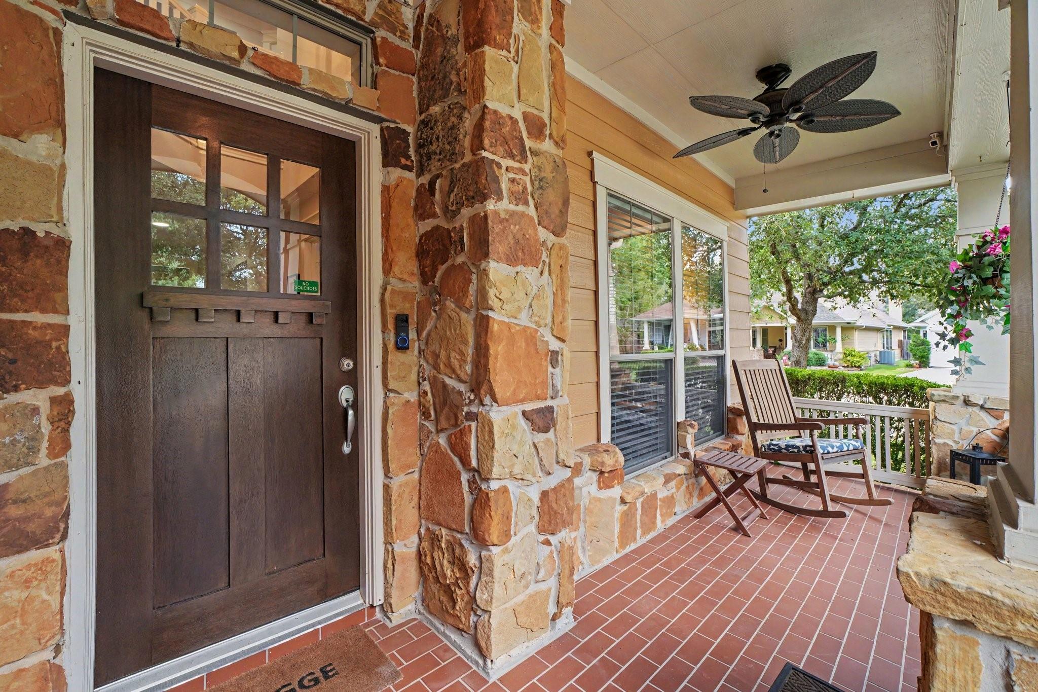 62 W Tapestry Park Circle
