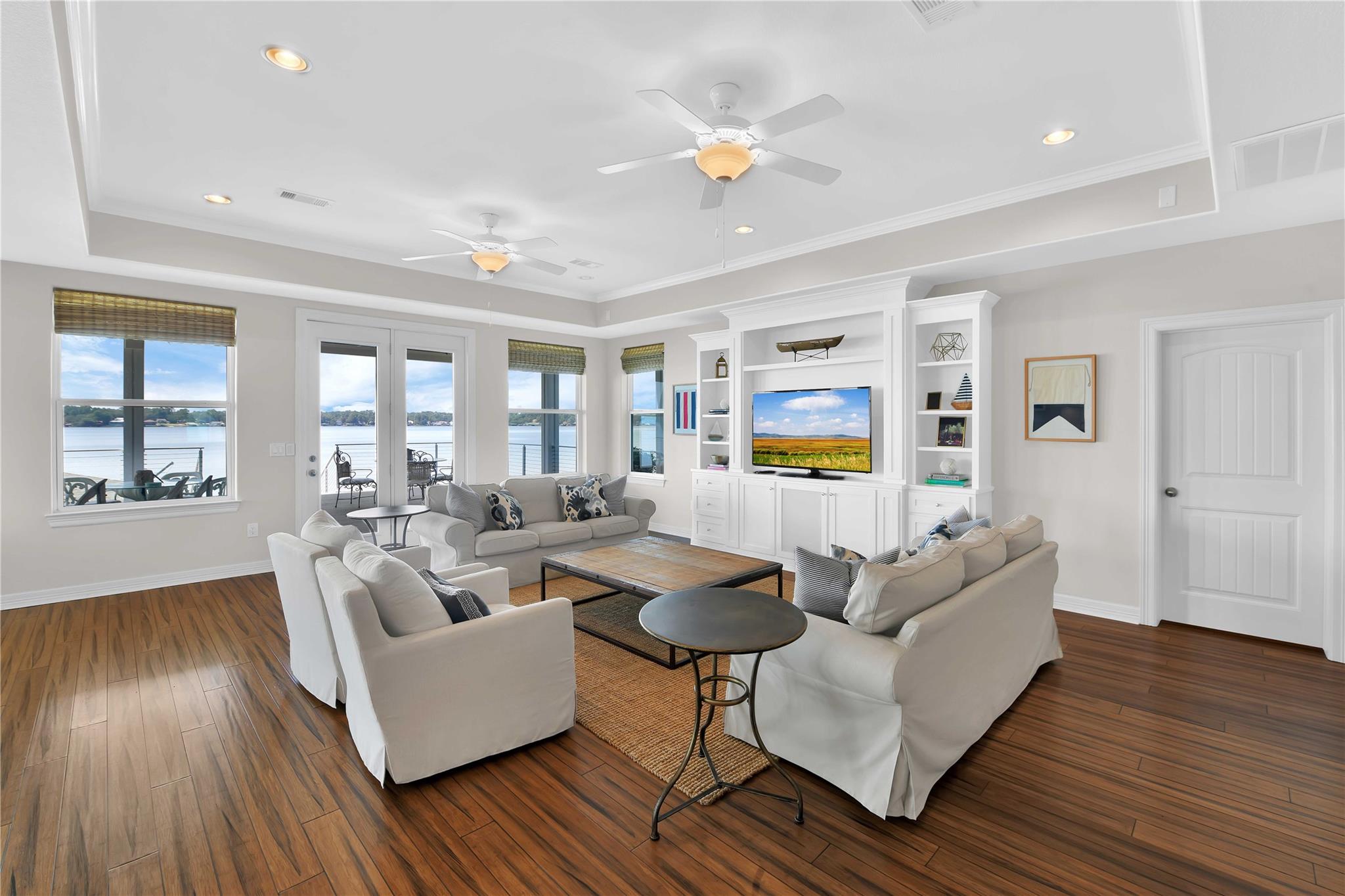 350 Peninsula