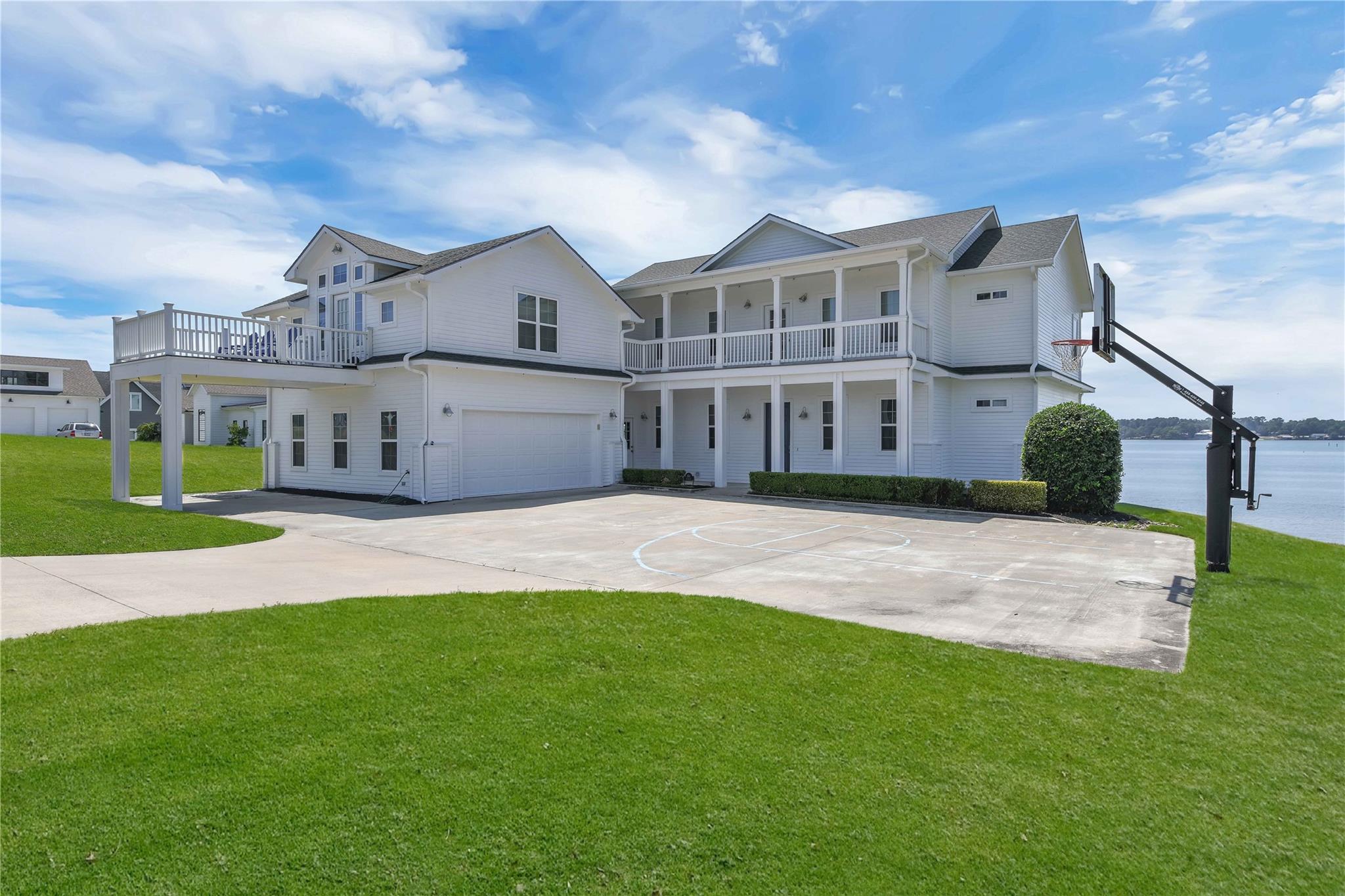 350 Peninsula