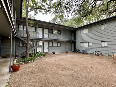 Photo of 803 W 28th Street #106, Austin, TX 78705 (MLS # 52989665)