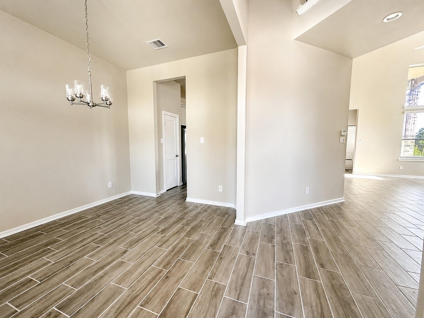 21018 Camberwell Beauty Lane