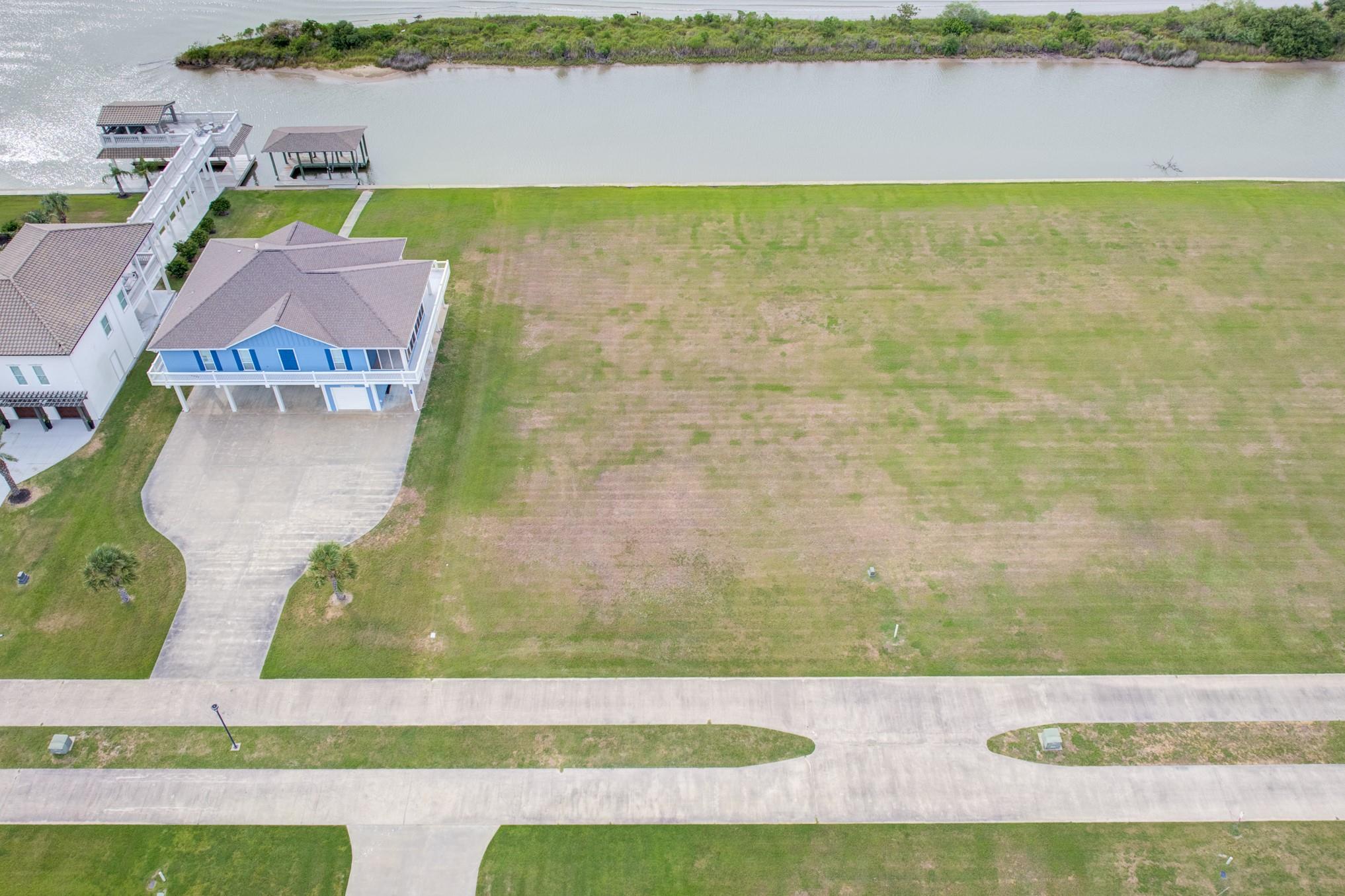 1817 Laguna Harbor Estate Boulevard