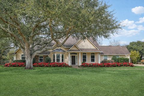 Tiny photo for 31810 Tree Farm Lane, Fulshear, TX 77441 (MLS # 93497653)