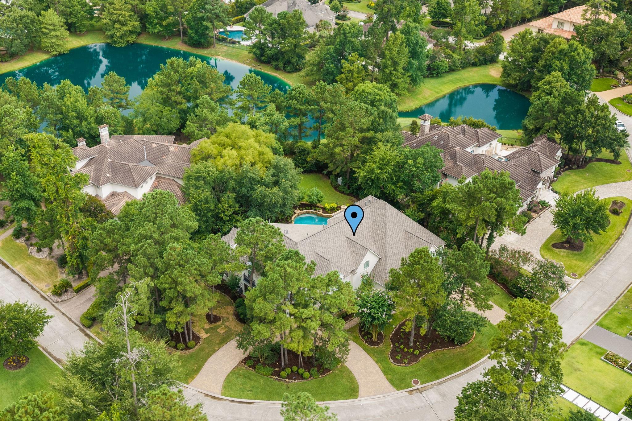 39 N Palmiera Circle
