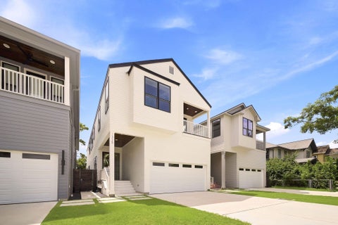 Photo of 1315 Waverly Street, Houston, TX 77008 (MLS # 62006938)