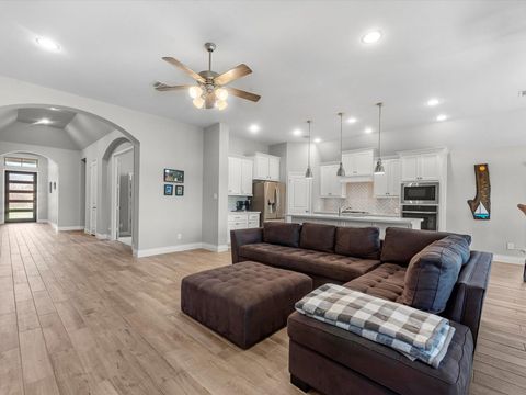 Photo of 10135 Napier Drive, Manvel, TX 77583 (MLS # 96044574)