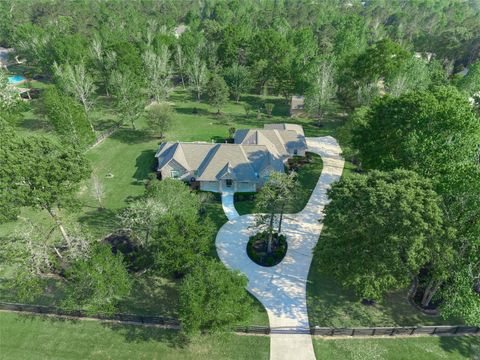 Homes For Sale - 26205 Crown Ranch Boulevard<br/> Montgomery, TX 77316