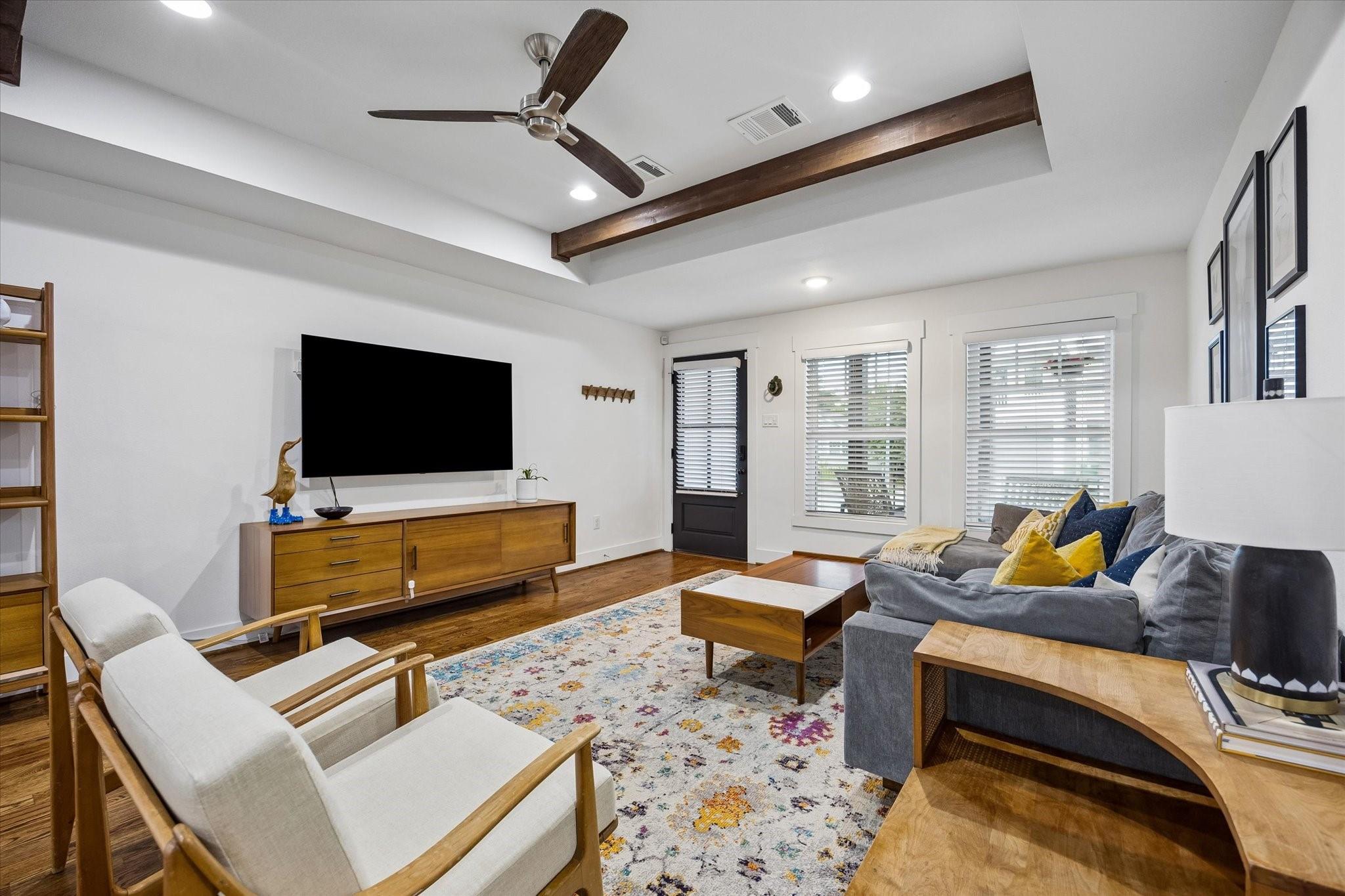 4711 Edison Street