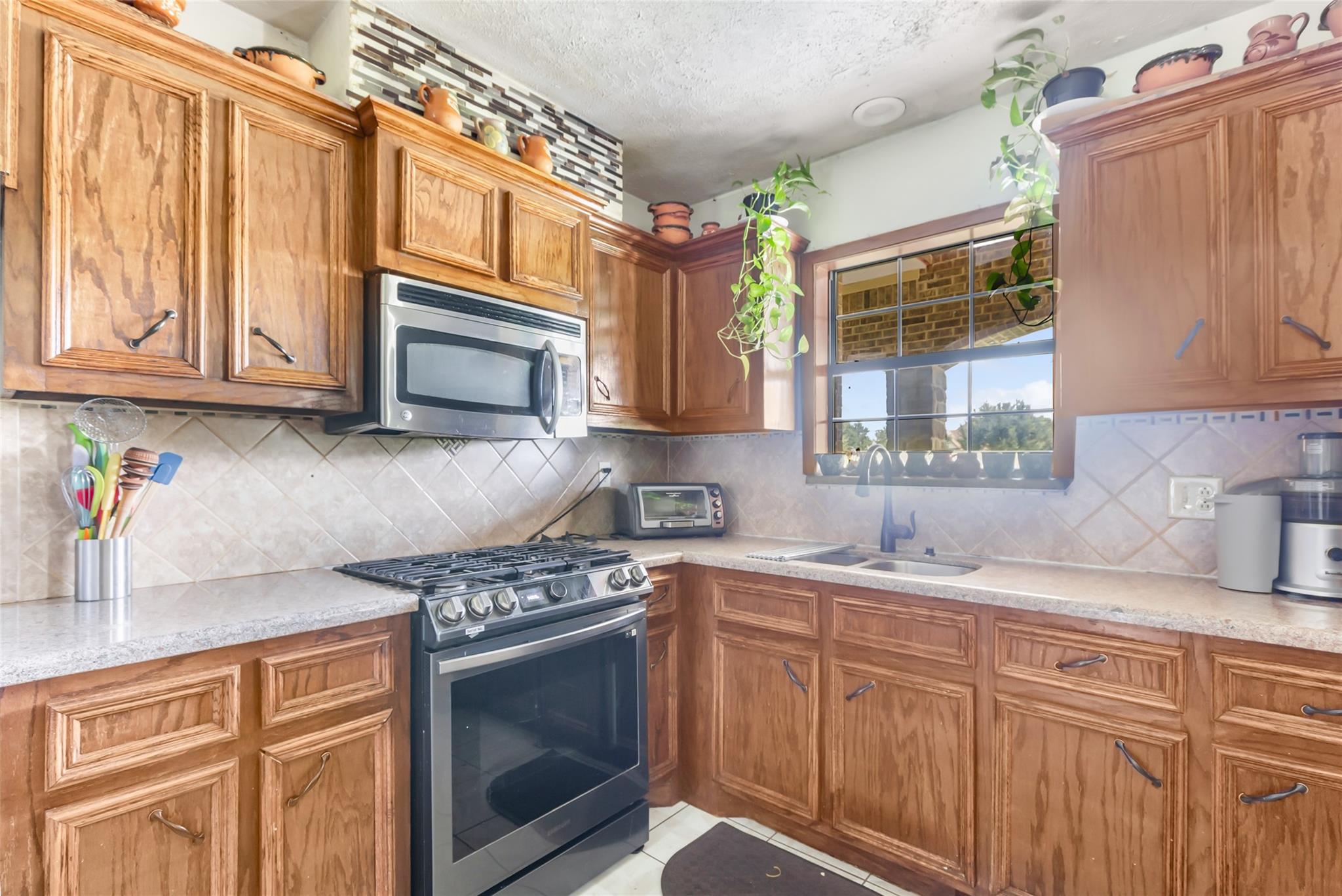 15123 Lindstrom Road