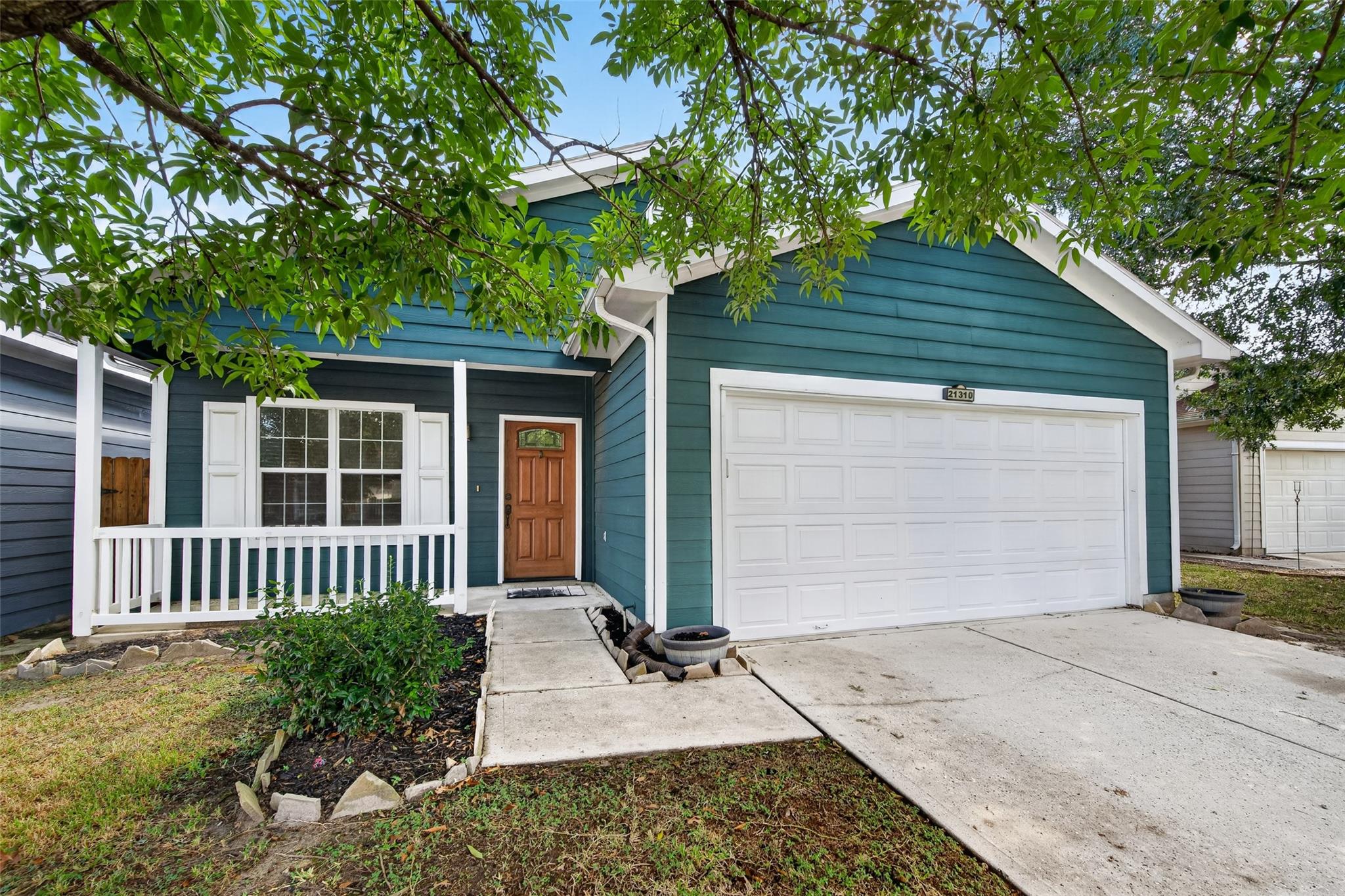 21310 Sweet Grass Lane