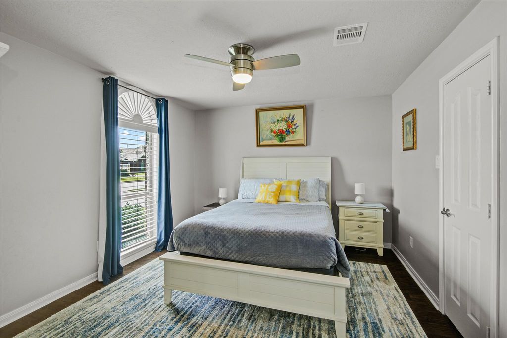 Photo of 2507 Florence Drive, League City, TX 77573 (MLS # 39752936)