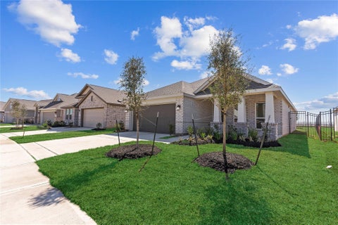 Photo of 27531 Sunterra Village Drive, Katy, TX 77493 (MLS # 15968418)