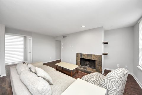 Photo of 2333 Bering Drive #337, Houston, TX 77057 (MLS # 22647231)