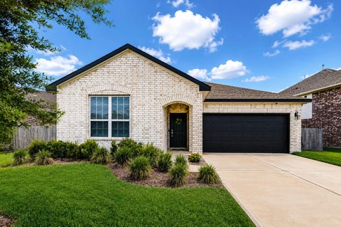 Photo of 23112 Zinfandel Drive, Alvin, TX 77511 (MLS # 80735009)